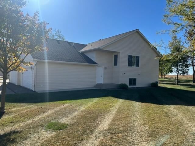 Property Photo:  1053 Prairie View Drive SW  MN 55350 