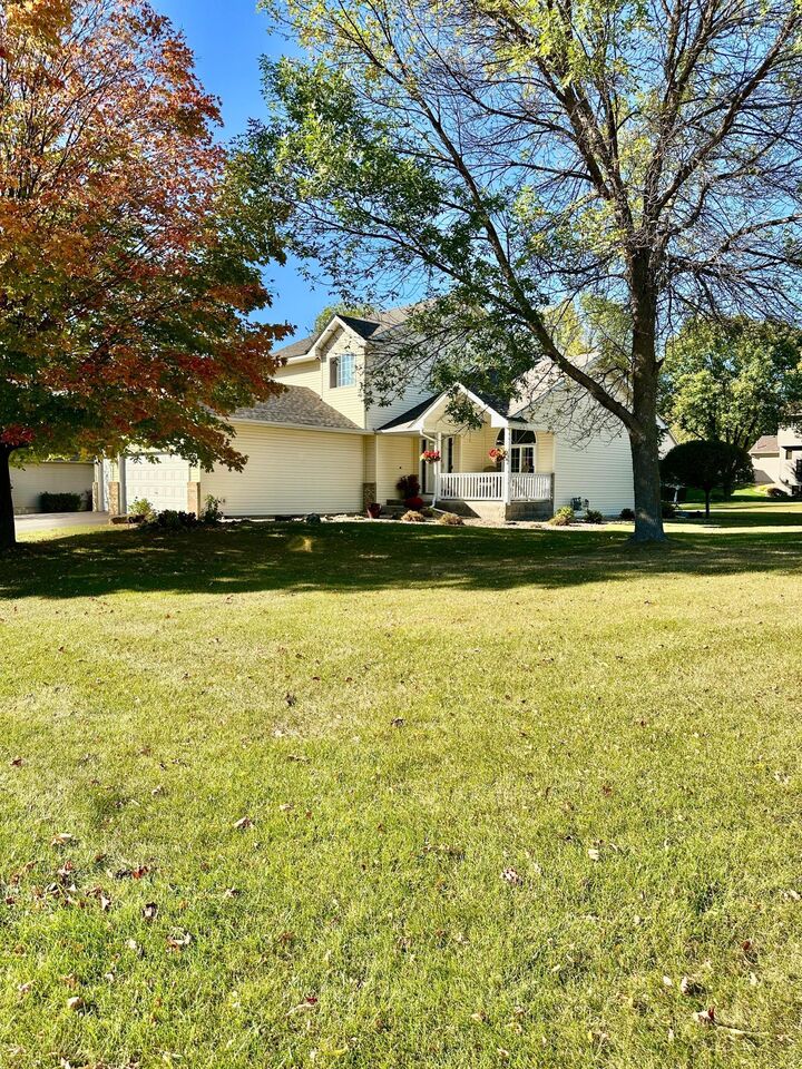 Property Photo:  12646 Elm Parkway  MN 55374 