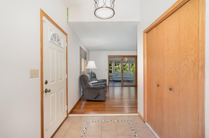 Property Photo: 2523 Sumac Ridge MN 55110