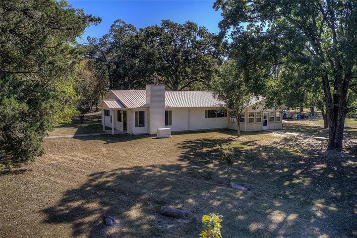 Property Photo: 331 County Road 1887 TX 75497