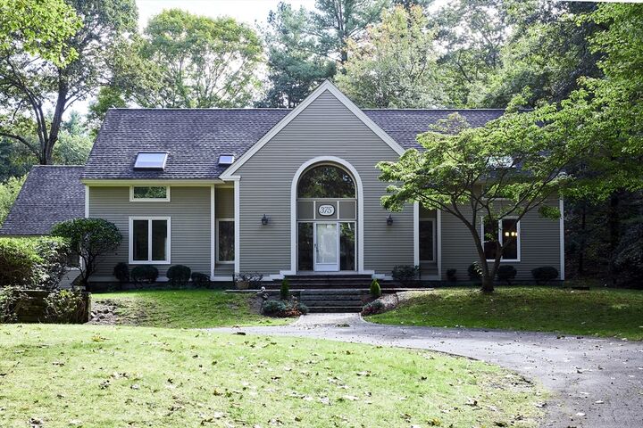 375 Atherton  Milton MA 02186 photo