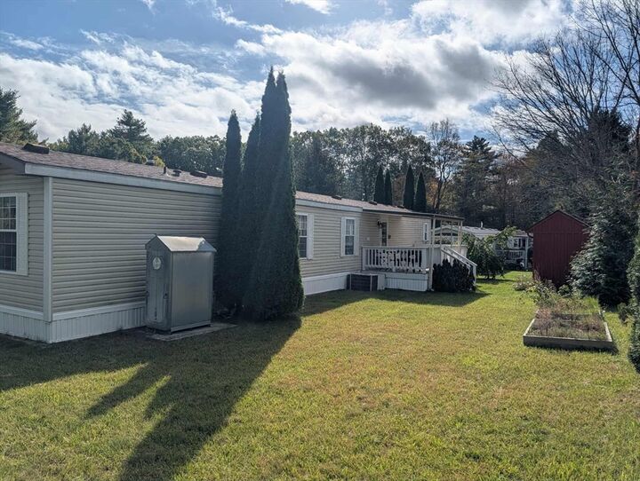 Property Photo:  322 Poplar Ave  MA 01566