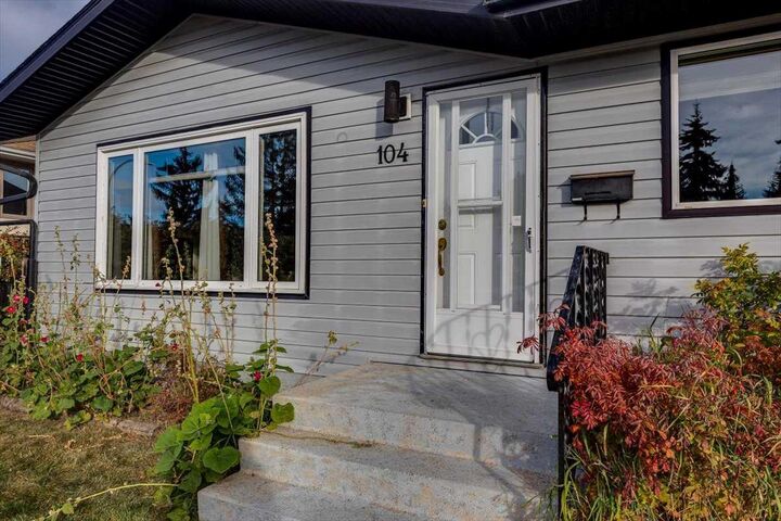 Property Photo: 104 Nash Street AB T4P 1P2