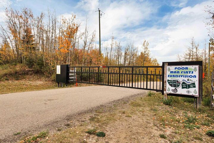 Property Photo: 14021 53 Highway 13 AB T0C 2J0