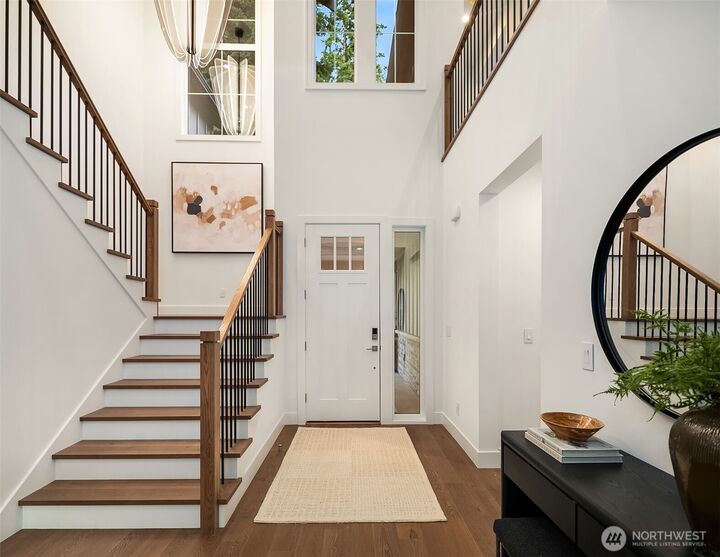 Property Photo: 2643 106th Avenue NE WA 98004