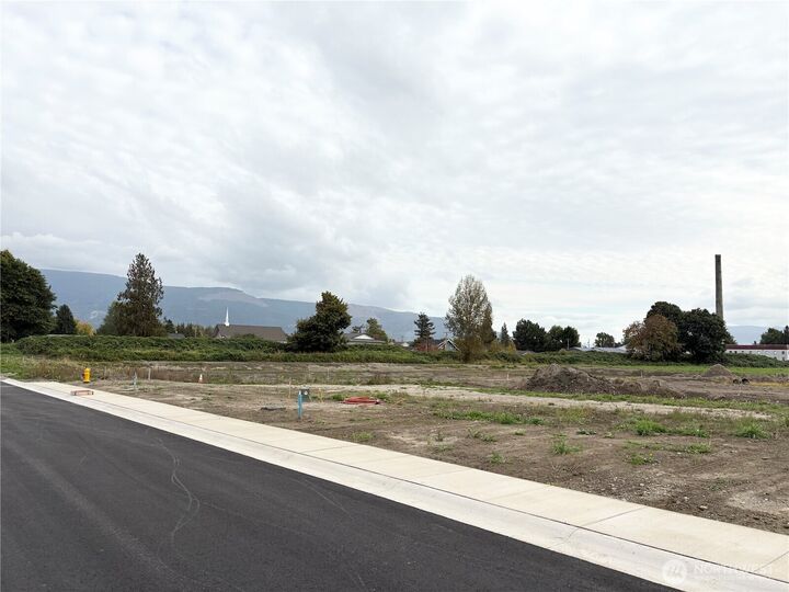 Property Photo:  400 W 3rd Street  WA 98247 