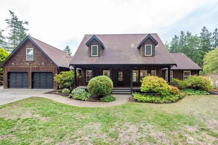 2049  Zylstra Road  Oak Harbor WA 98277 photo