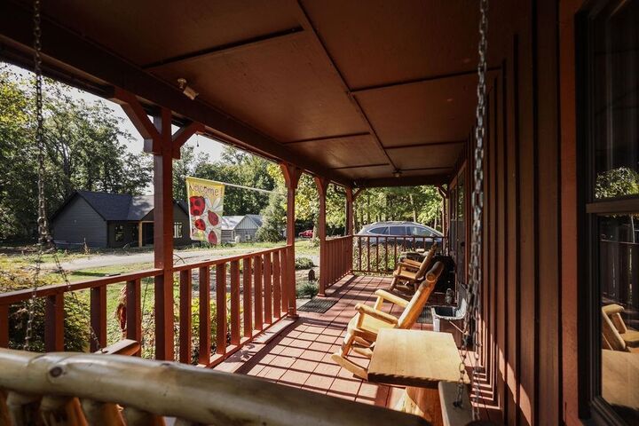 Property Photo: 221 S Lake Bluff Lane KY 42164