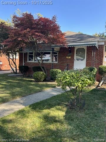 Property Photo: 11386 Leverne Street MI 48239