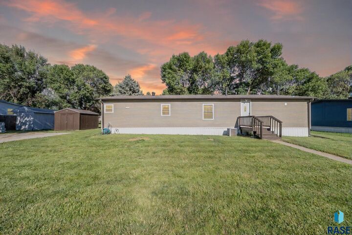 508 Bobwhite Pl  Sioux Falls SD 57107 photo