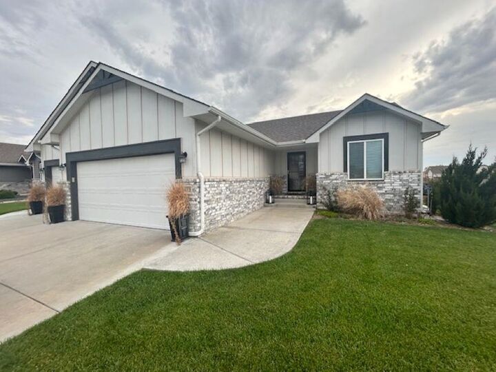 Property Photo: 1612 N Bellick St KS 67235