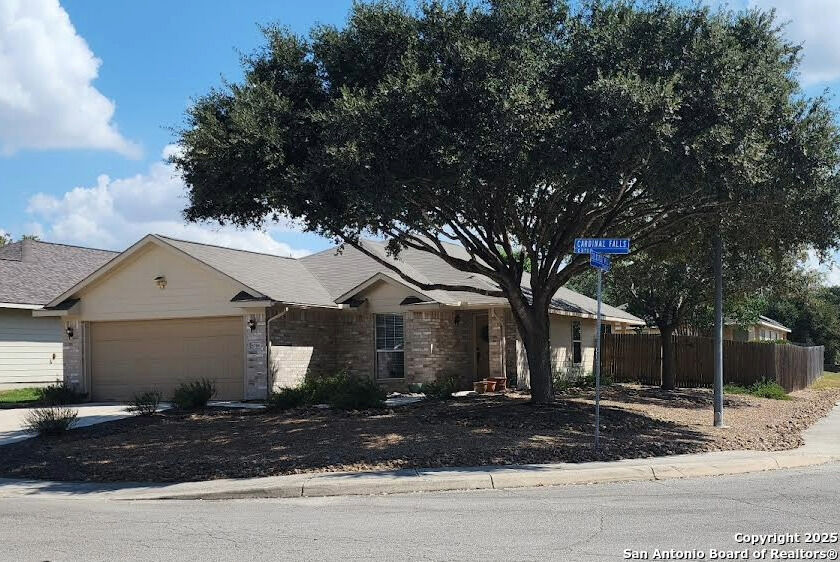 Property Photo:  5706 Cardinal Fls  TX 78239 