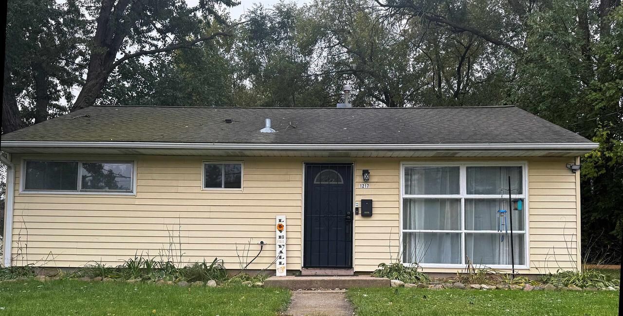 Property Photo:  1217 Northport Drive  WI 53704 