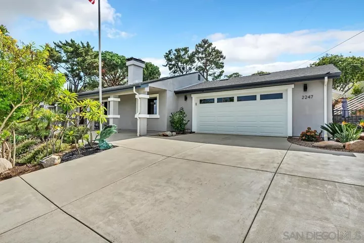 Property Photo:  2247 Johnston Rd  CA 92029