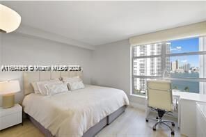 Property Photo: 3400 NE 192nd St 1601 FL 33180