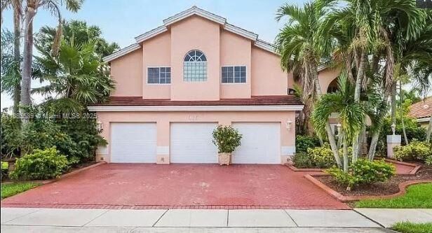 Property Photo:  965 NW 201 Way  FL 33029