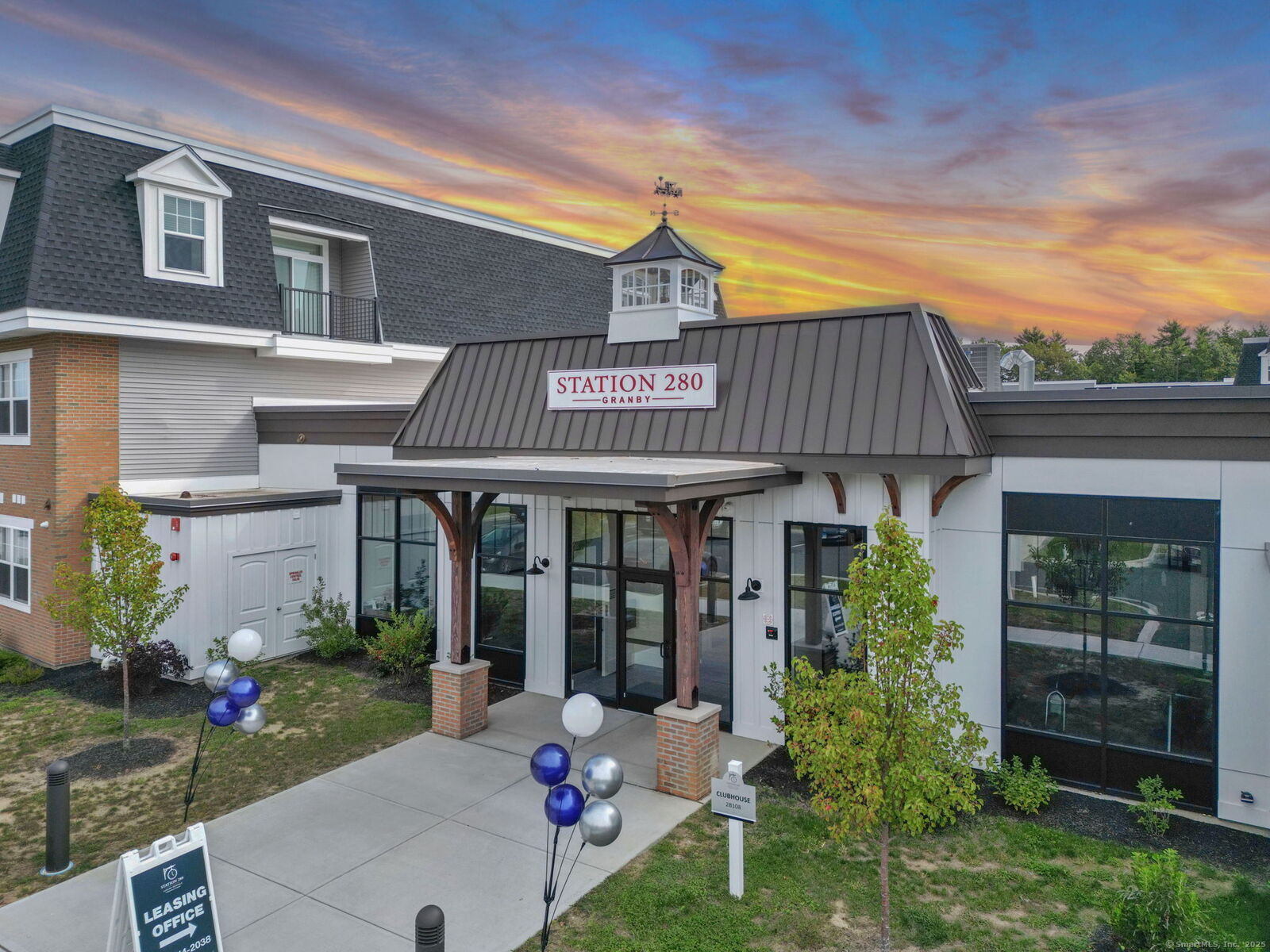 Property Photo: 280 Salmon Brook Street 2A101 CT 06035