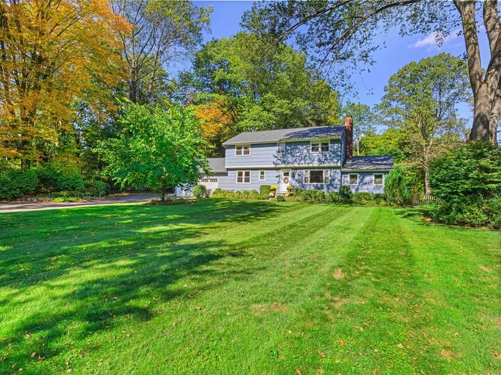 17 Redcoat Road  Norwalk CT 06850 photo