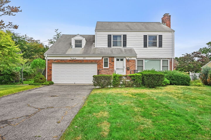 1814 Shippan Avenue  Stamford CT 06902 photo