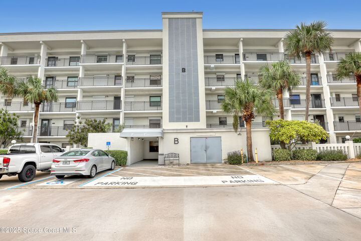 Property Photo: 3165 N Atlantic Avenue N FL 32931