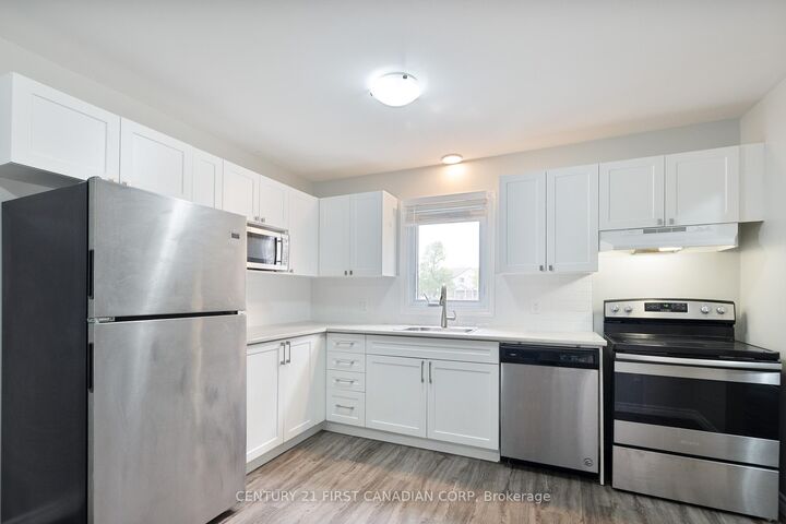 Property Photo: 217 Martinet Avenue 49 ON N5V 4P5