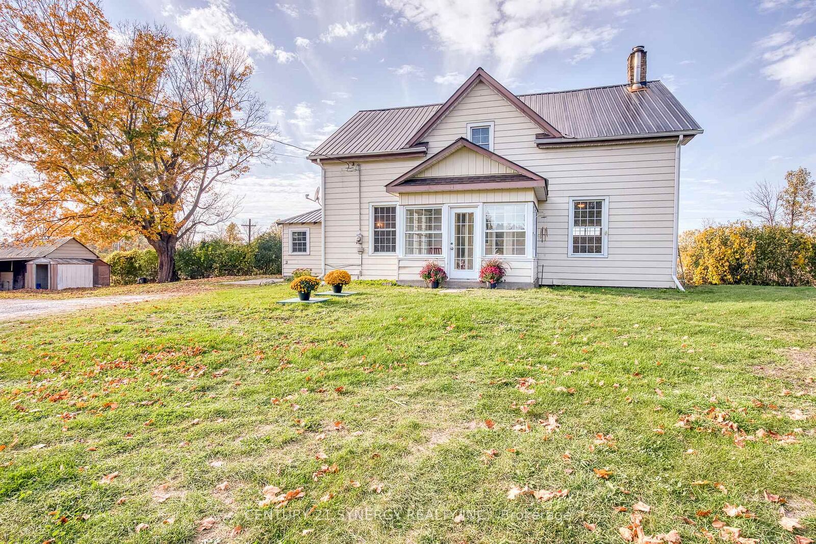 Property Photo: 13 Brandelle Lane ON K7H 3C6