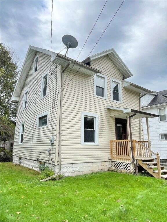 Property Photo: 3 W Edison Ave PA 16101