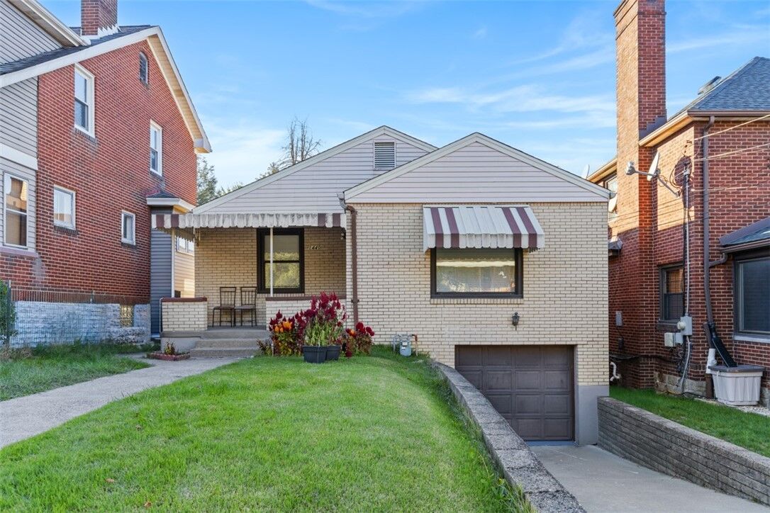 Property Photo:  1440 Swantek  PA 15204 