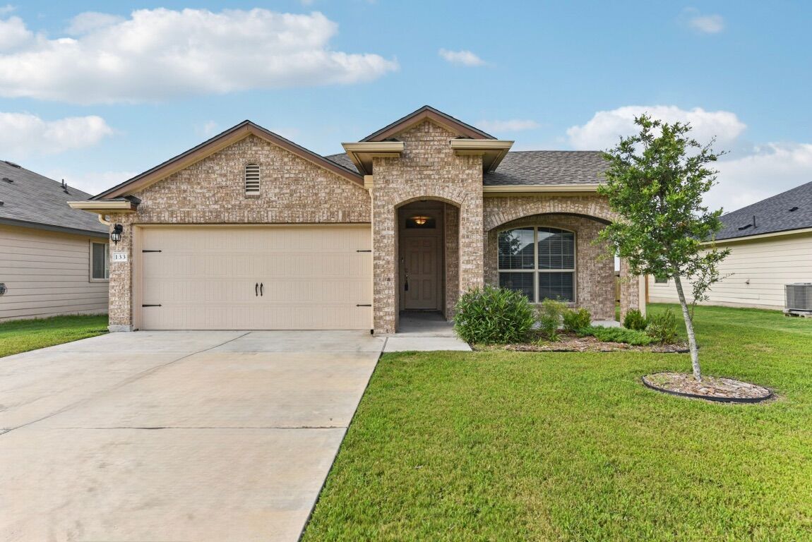 Property Photo:  133 Nathaniel Drive  TX 76574 