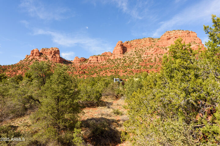 Property Photo: 115 Merry Go Round Rock Road AZ 86351