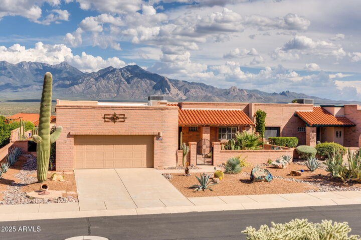 Property Photo: 4947 S Harvest Moon Drive AZ 85622