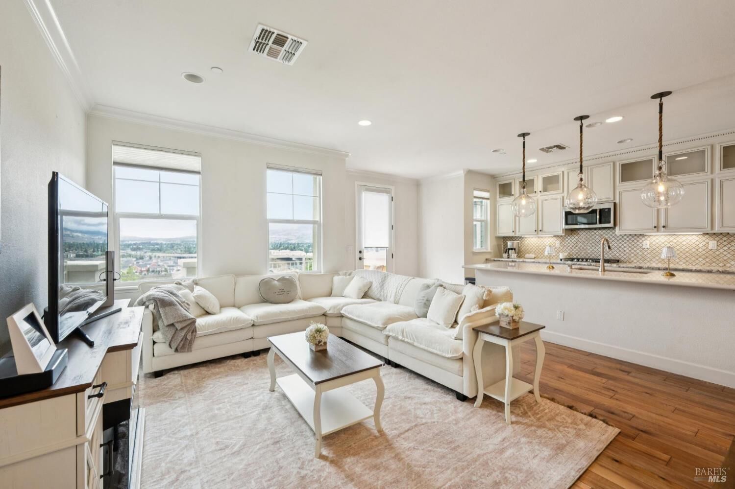Property Photo:  303 Jacquelyn Lane  CA 94952