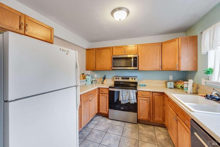 Property Photo: 1415 Parkway Drive CA 94928