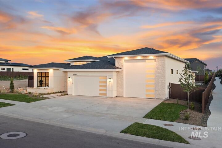 Property Photo: 9989 W Bouvardia St ID 83669