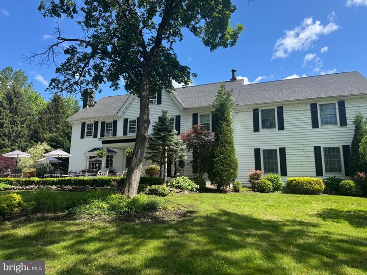 Property Photo: 1324 River Road PA 18938