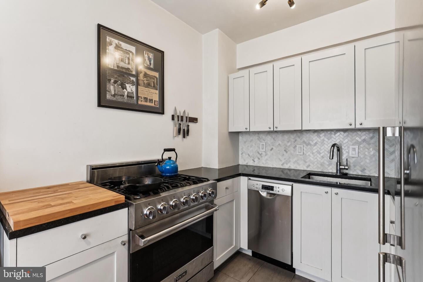 Property Photo: 1365 Kennedy Street NW 209 DC 20011