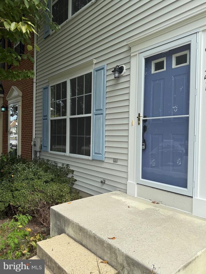 Property Photo: 9121 Ridgefield Lane MD 21701