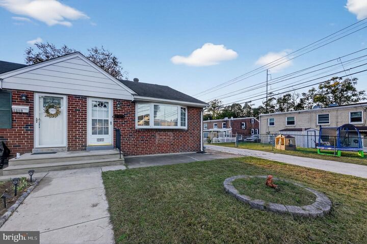 Property Photo: 1618 Pennsylvania Avenue PA 19076