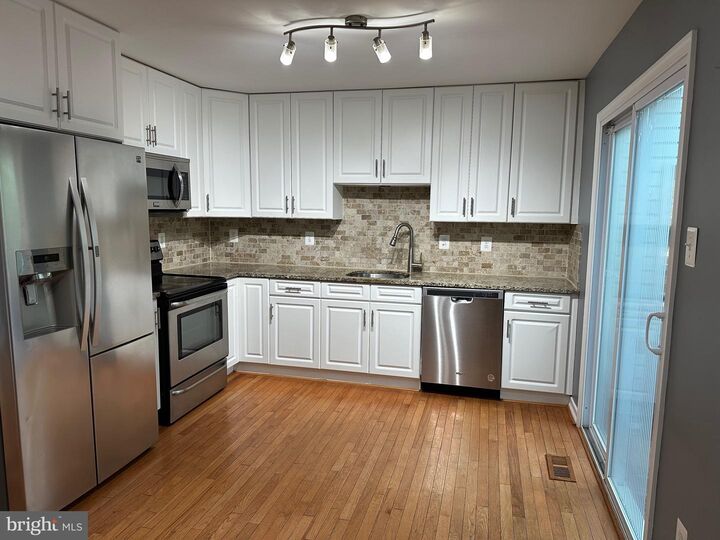 Property Photo: 18715 White Sands Drive MD 20874