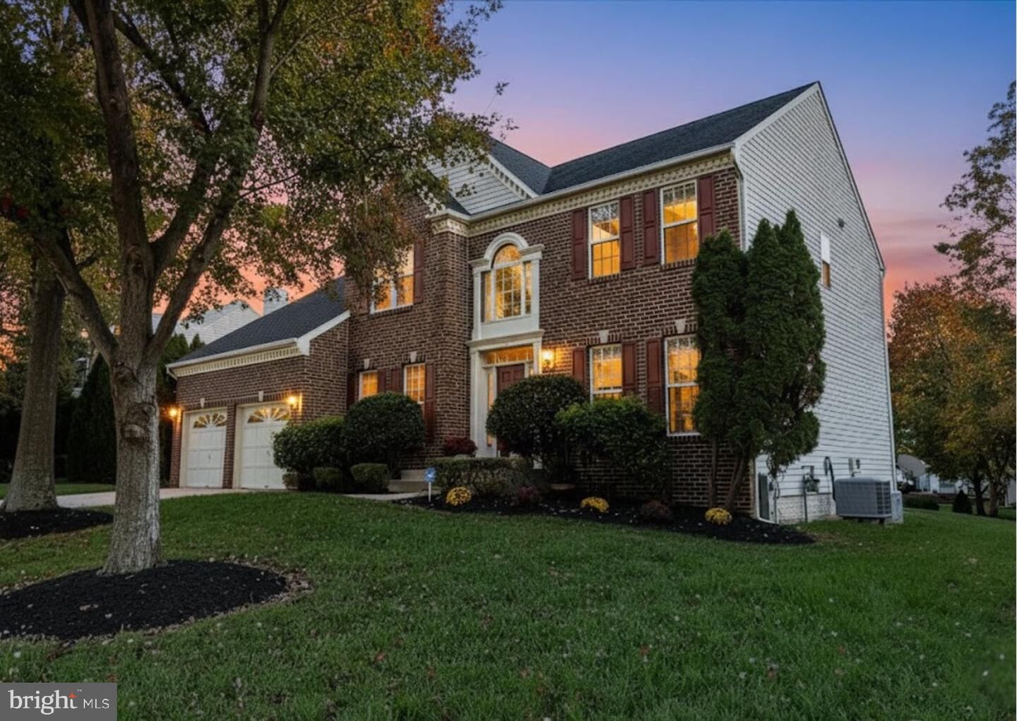 Property Photo: 17105 Aspen Leaf Drive MD 20716