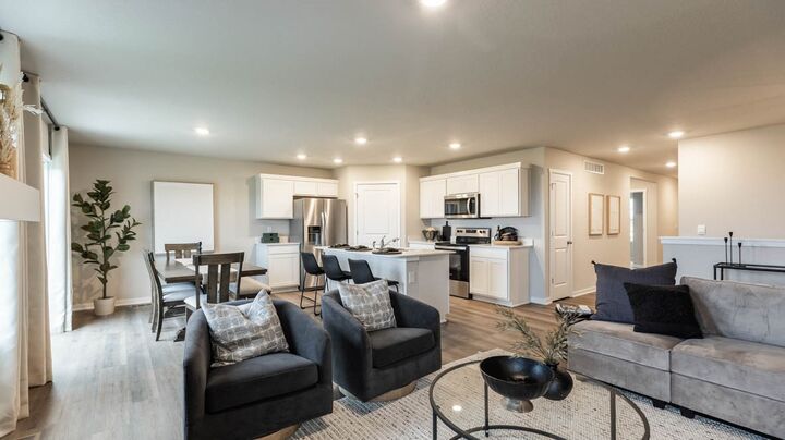 Property Photo: 636 Ella Avenue IA 52340