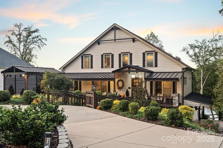 5888 Wood Duck Way  Catawba NC 28609 photo