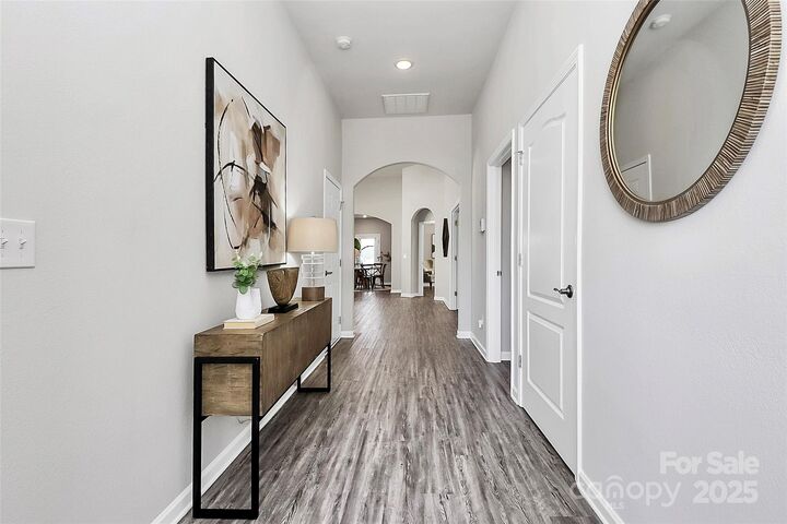 Property Photo: 7016 Solares Drive NC 28215
