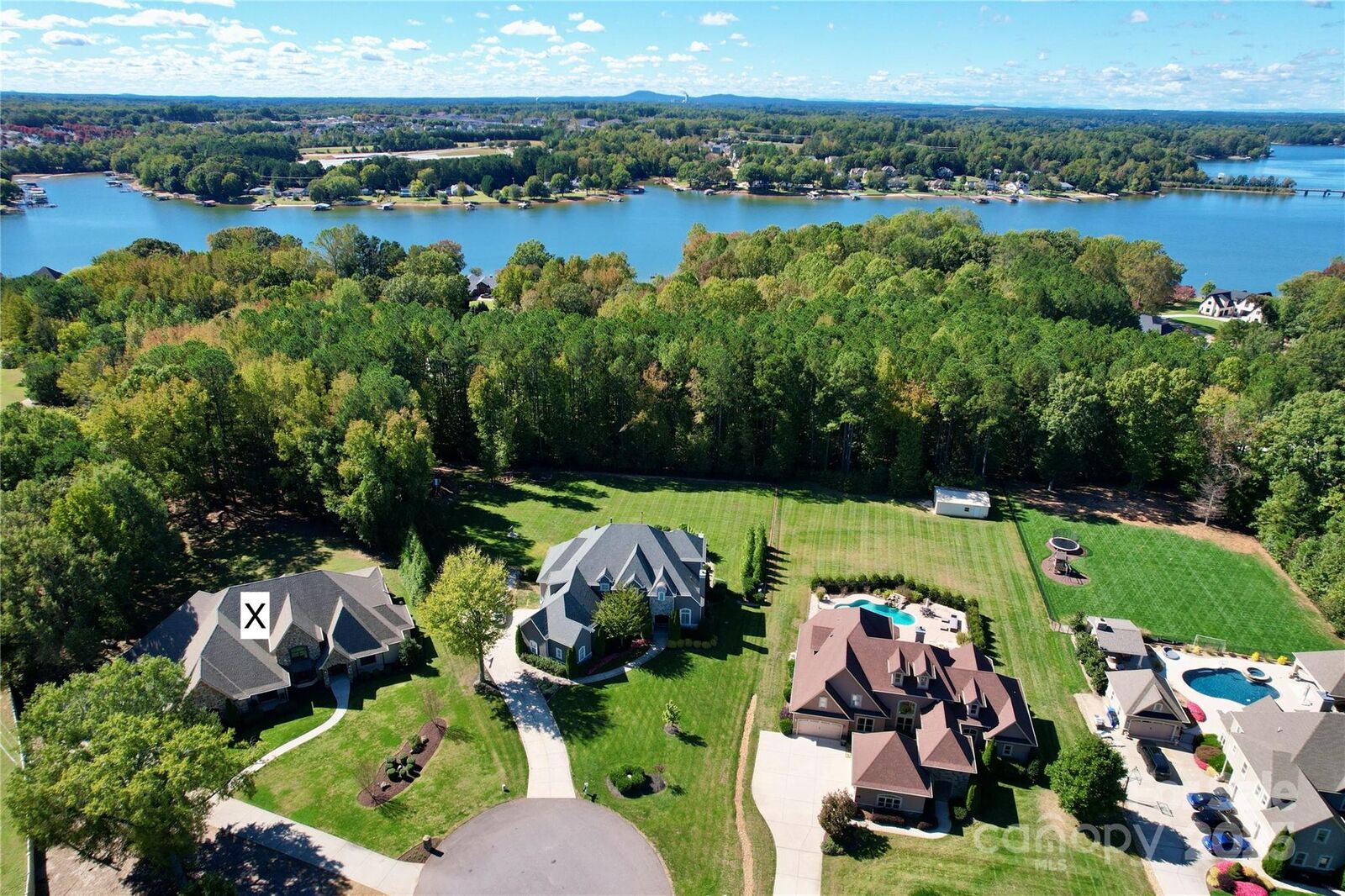 Property Photo: 148 Castle Drive NC 28117