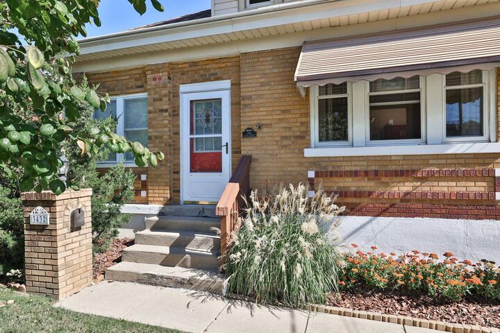 Property Photo: 3432 Alta Vista Avenue OH 45211