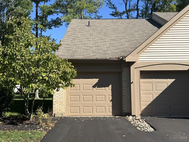 Property Photo: 3986 Maplefield Court OH 45255