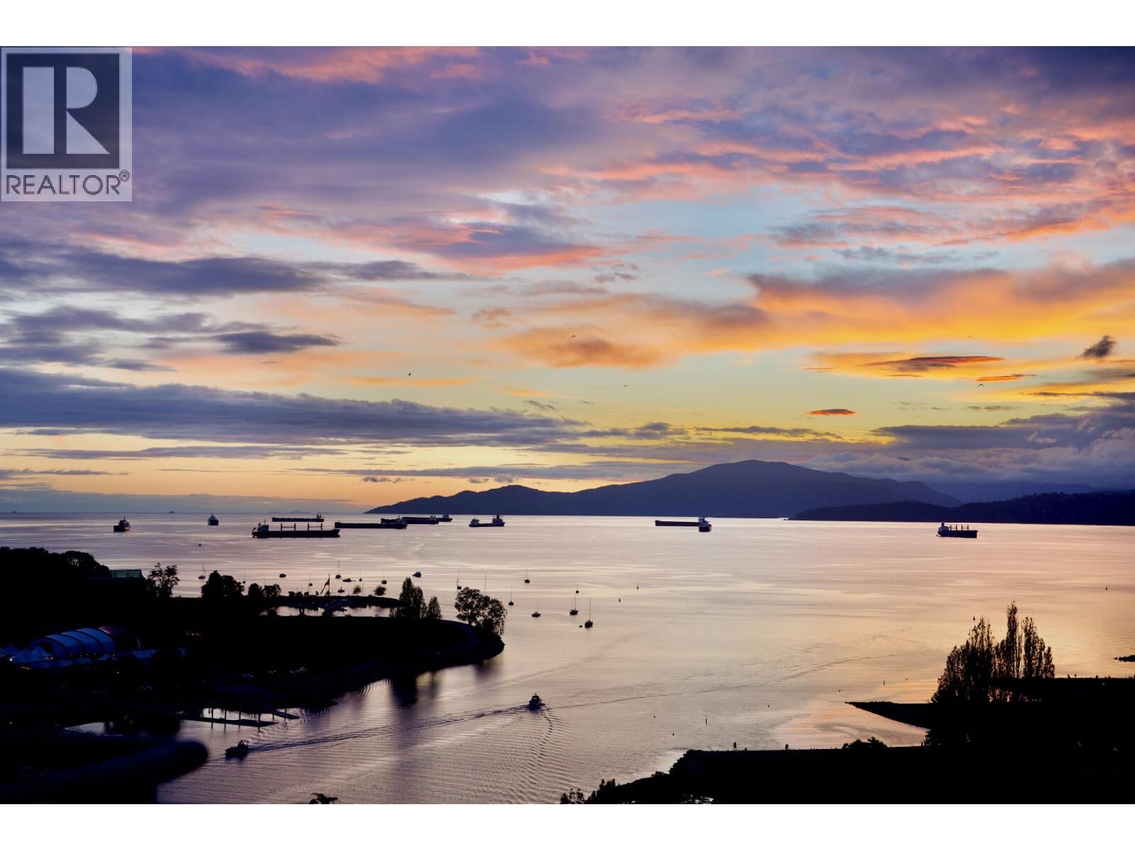 Photo de la propriété:  907 Beach Avenue 2103  BC V6Z 2R3