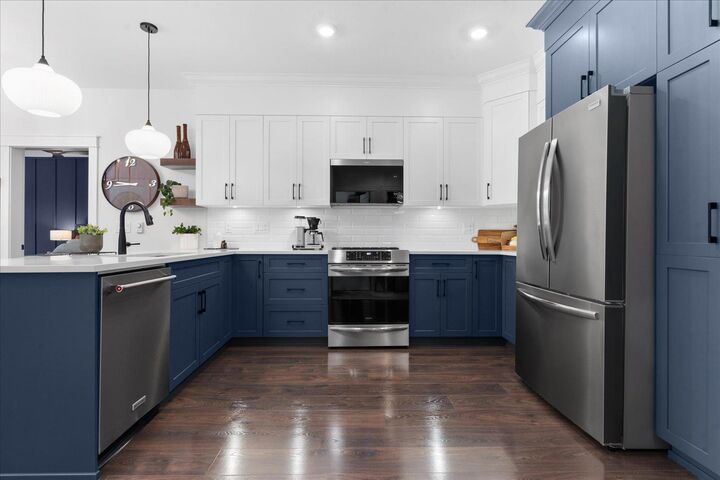 Property Photo: 5380 Tyee Lane 104 BC V2R 6B6