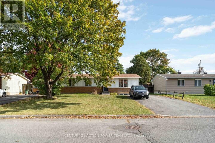 1493 Mariette Street B  Ottawa ON K1E 1L1 photo