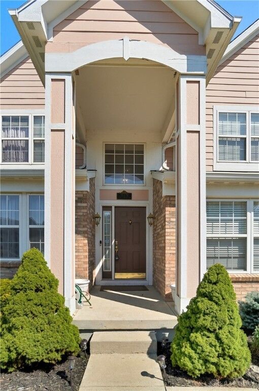 Property Photo: 10678 Willow Brook Road OH 45458